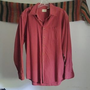 Men's long sleeve shirt.